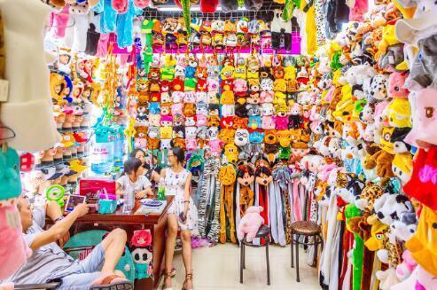 做小生意賺大錢 實拍遍布中國城市的義烏小商品批發(fā)市場，探秘日用品銷售財富密碼